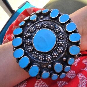 Navajo inspired Cluster Cuff howlite bracelet